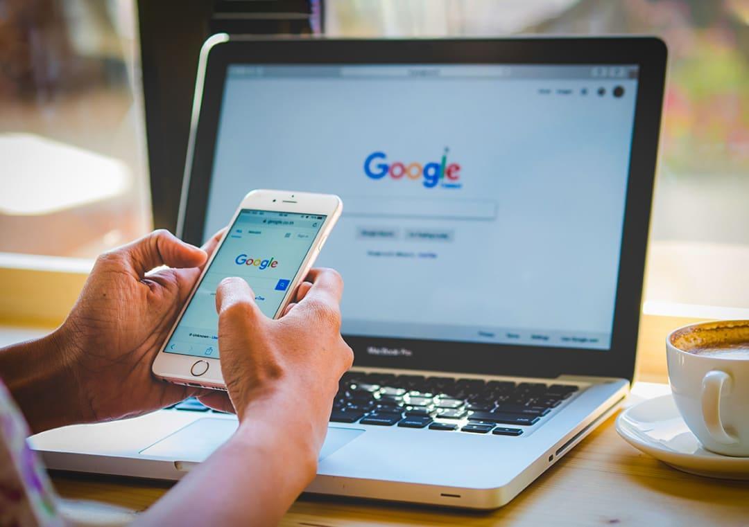 Google to fix bug storing fullquality iPhone pics for free