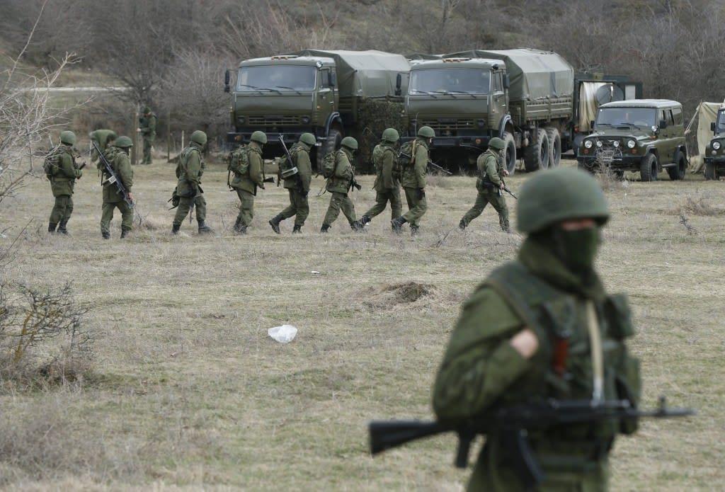 Russian soldier shoots dead 8 fellow servicemen at military base ...