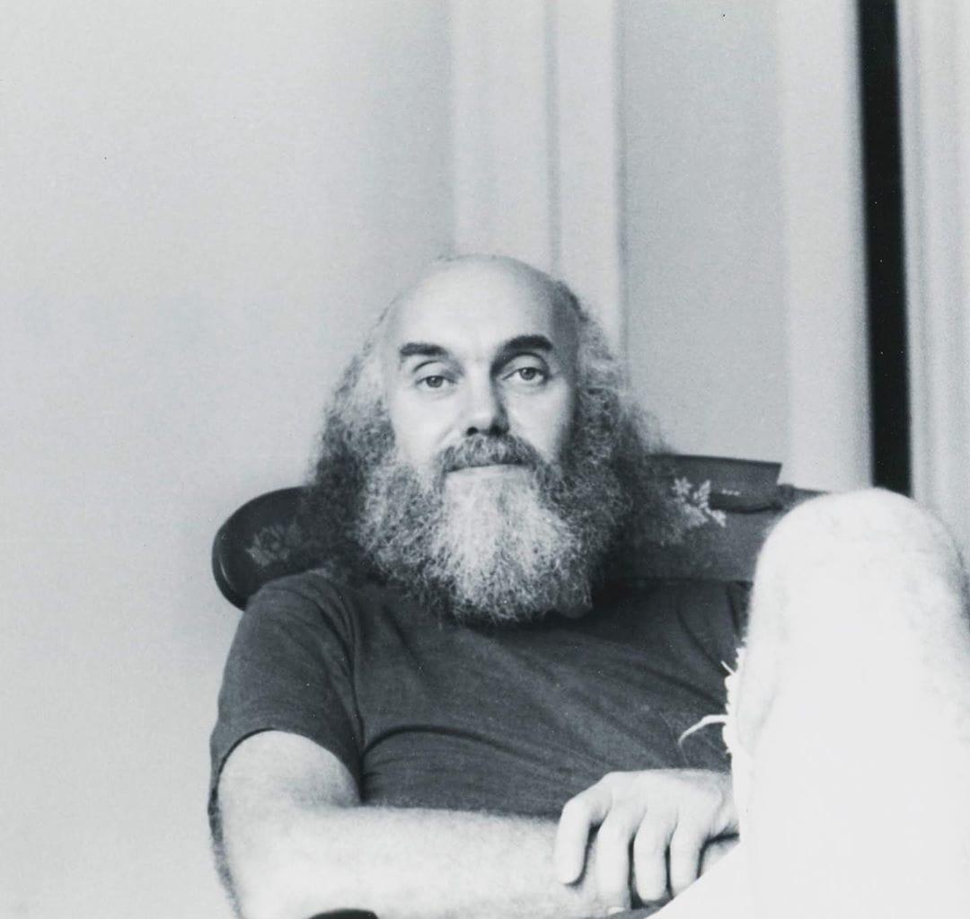 Baba Ram Dass, who promoted psychedelic drugs in 1960s ...