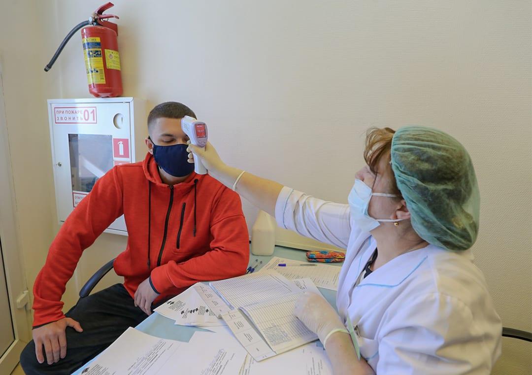 Russia 2nd country to report over 3 lakh COVID19 cases World