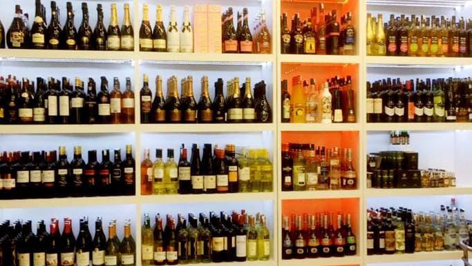 Liquor to be sold via coupons in Jaipur to maintain social distancing