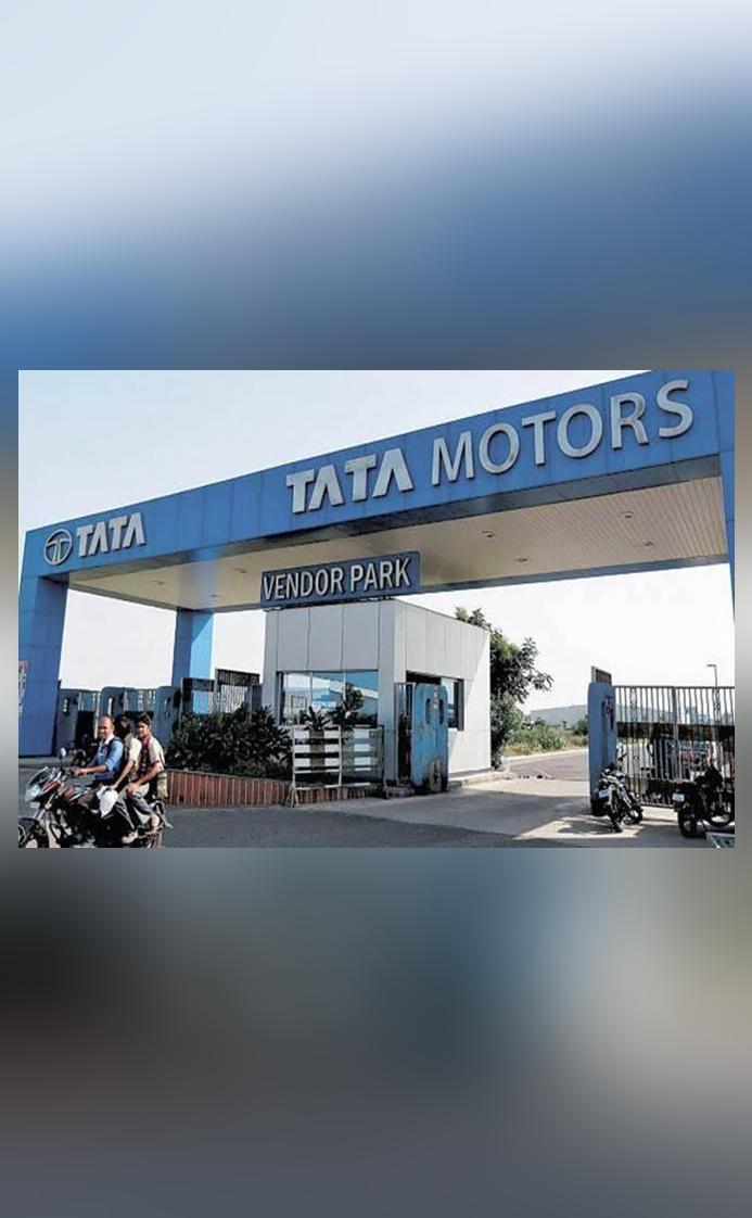 Tata Motors reports ₹9,894 cr loss in Q4 against ₹1,108 cr profit a