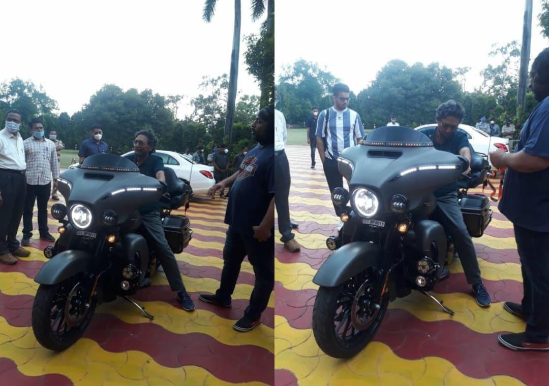 Harley davidson shop 50 lakh