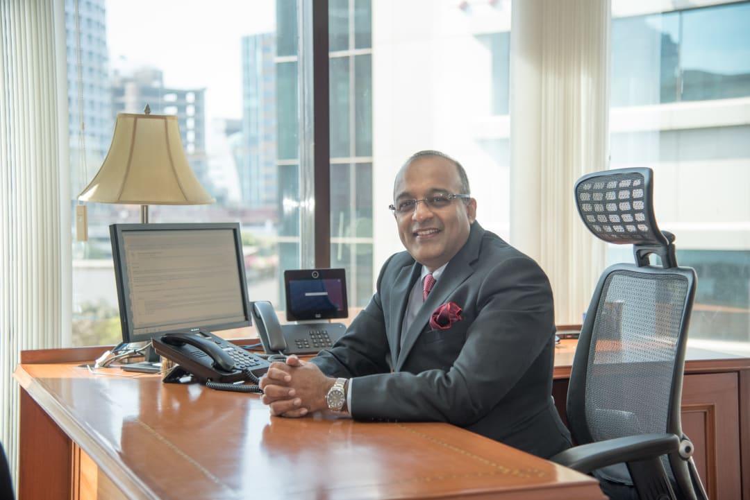hdfc ceo email id for complaint sashidhar
