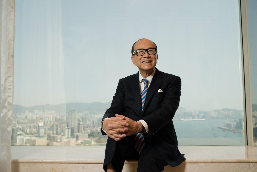 of Hong Kong's richest man's wealth is Zoom stake worth 11