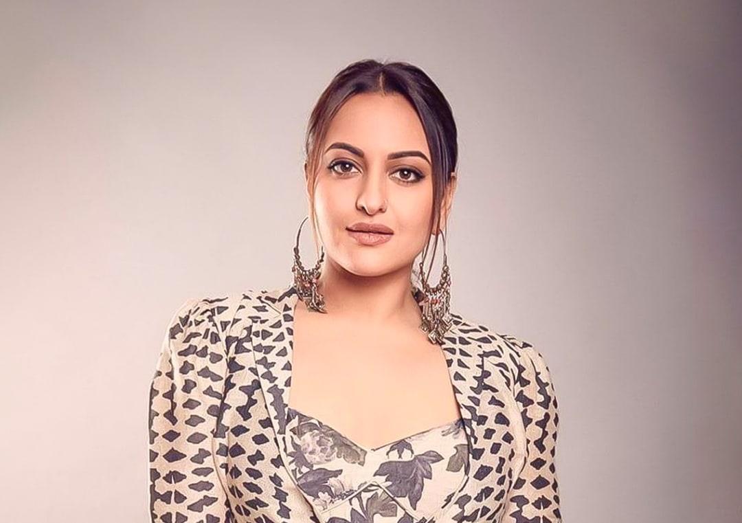 Sonakshi To Start Shooting For Debut Web Series In Rajasthan Reports