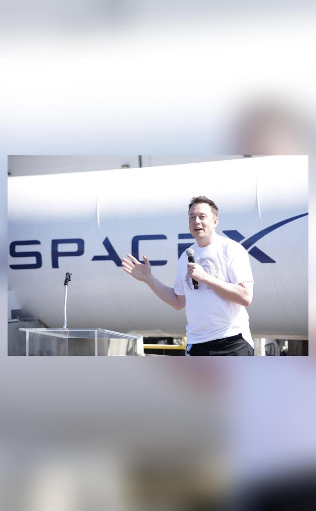 Spacex Buys 2 Offshore Oil Rigs To Turn Into Floating Launchpads Report Startup News Inshorts