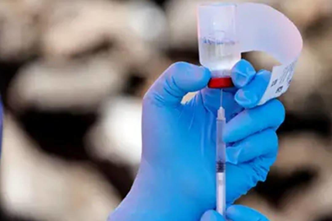 COVID-19 vaccine will be available in UP near Makar ...