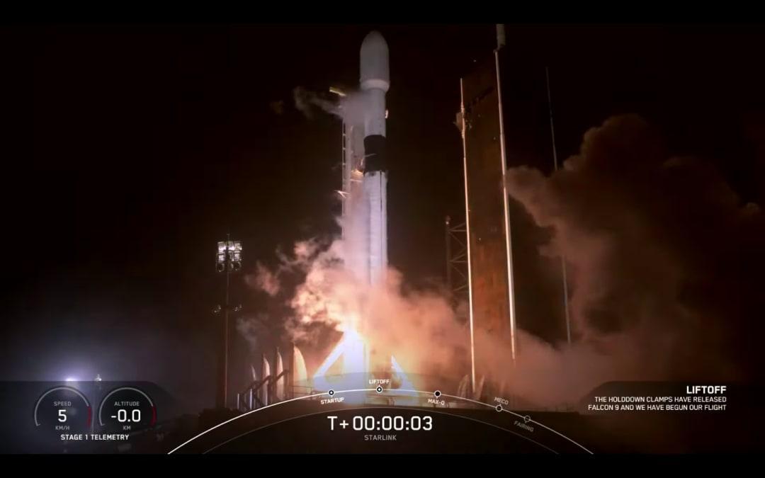 SpaceX launches 60 Starlink satellites marking 20th successful mission | Startup News | Inshorts