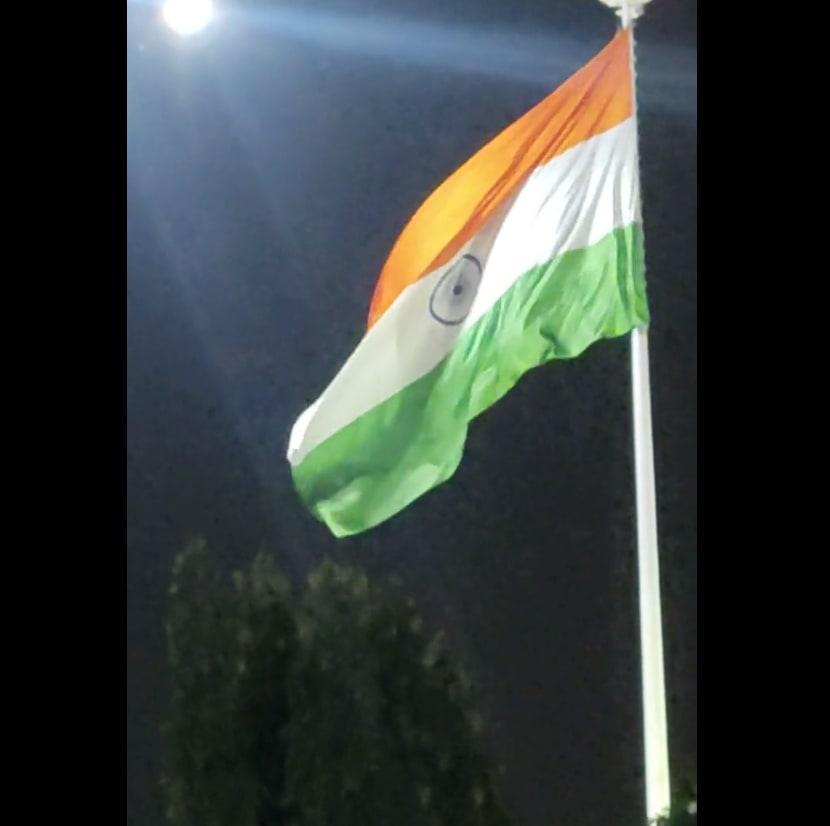 man-demands-change-of-indian-flag-at-bengaluru-station-tags-city