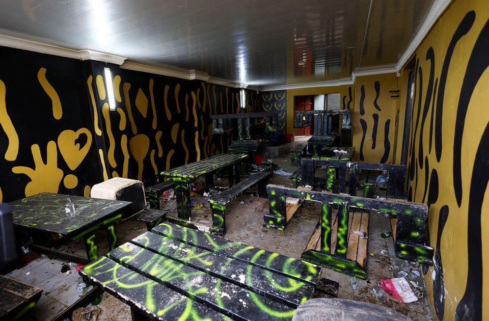 Owner Of South African Bar Where 21 Teens Died Arrested Police World 