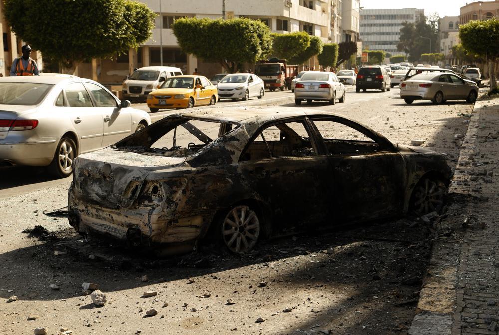 Death toll from armed fighting in Libya's capital rises to 32