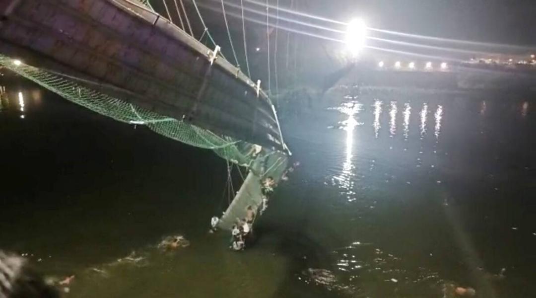 Video Shows People Crying For Help As Cable Bridge Collapses In Gujarat 