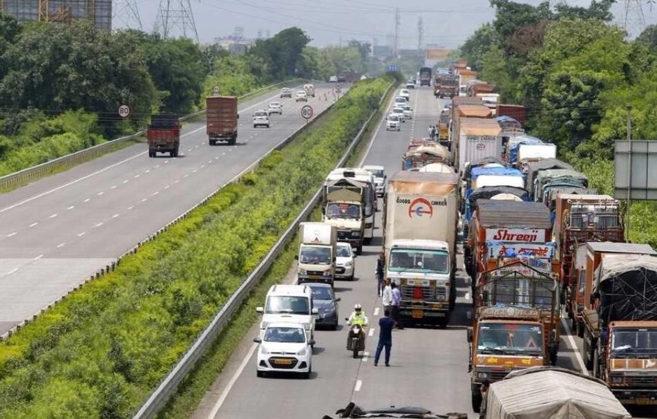 24-hour-vehicle-checking-drive-on-pune-mumbai-e-way-from-dec-1