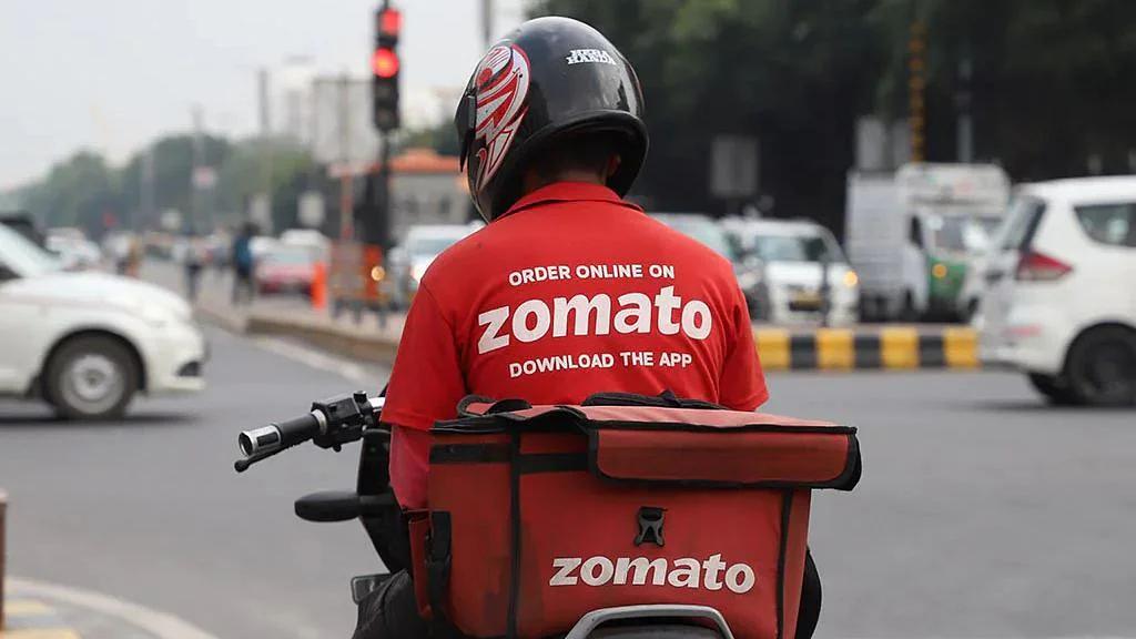 Zomato Clarifies It Transfers 100 Tips To The Delivery Partners zomato-clarifies-it-transfers-100-tips-to-the-delivery-partners