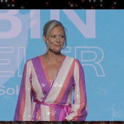 Elon Musk fires Twitter ad executive days after convincing her to stay: Report