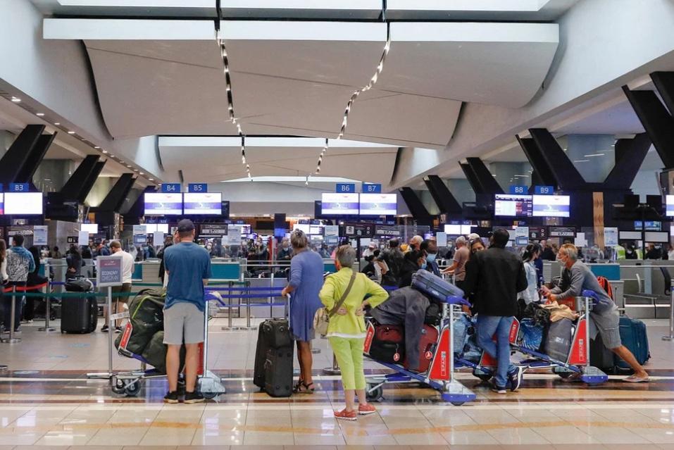 Hyd Airport Express Metro to provide luggage checkin facility at Raidurg