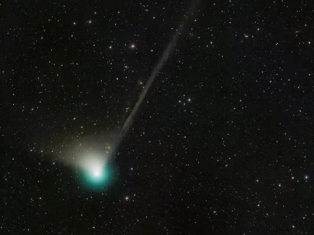 Comet last seen during the Ice Age to pass Earth in early 2023 - Inshorts