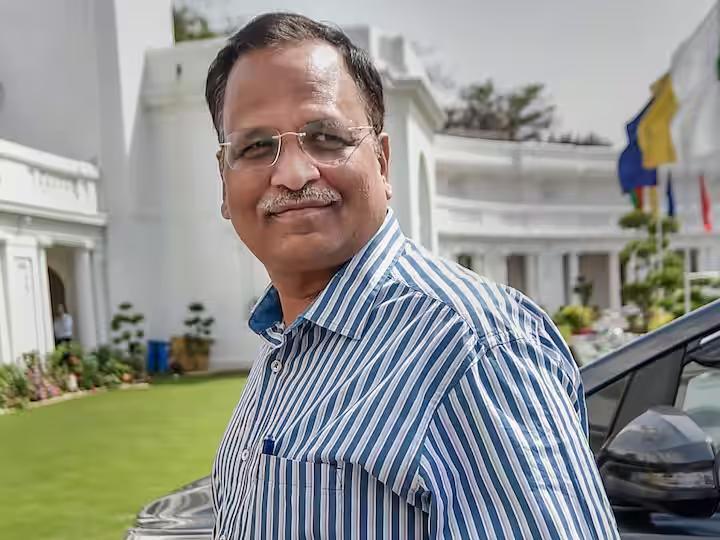 CBI Interrogates Satyendar Jain In Delhi Excise Policy Scam Politics 