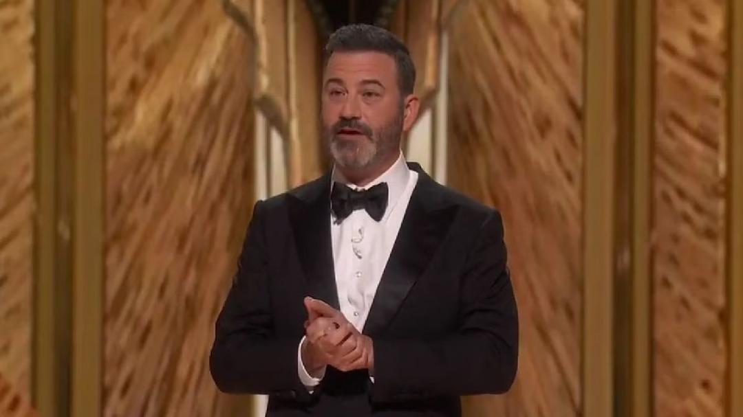 Host Jimmy Kimmel Calls Rrr A Bollywood Movie At Oscars Criticised 0046