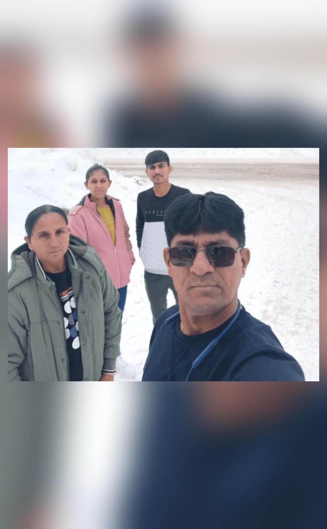 Pic of Indian family who died while illegally crossing into US surfaces