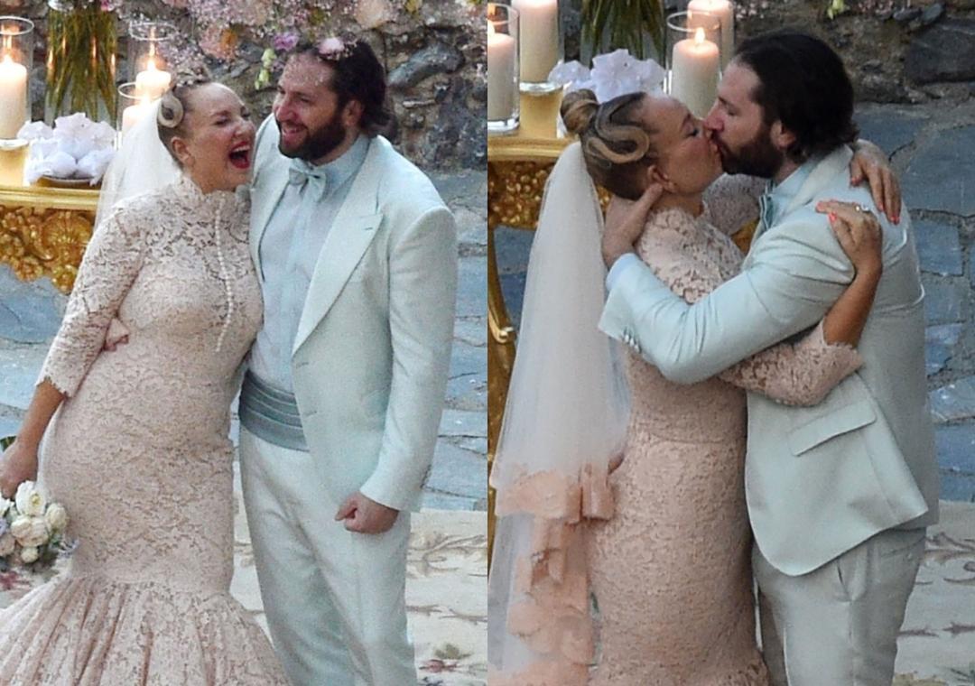 #39 Cheap Thrills #39 singer Sia gets married to boyfriend Dan Bernard in