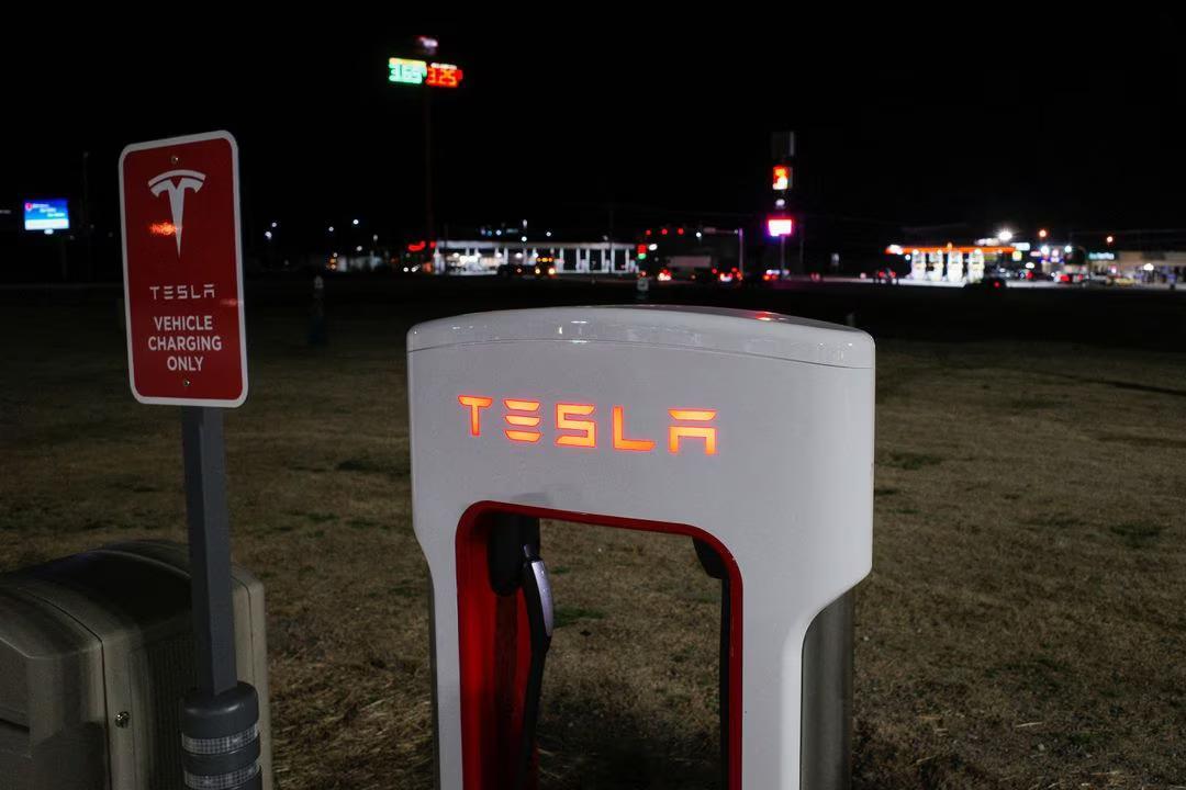 Tesla ex-worker seeks 3rd trial in bias case after $3.2 mn award