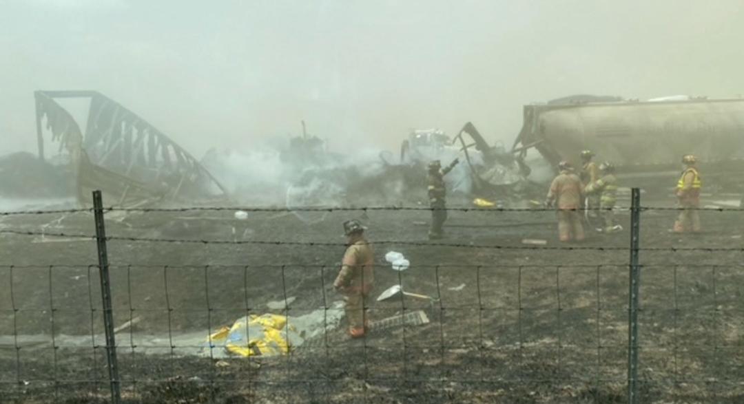 6 dead after dust storm causes 90-car pileup in US; video surfaces ...