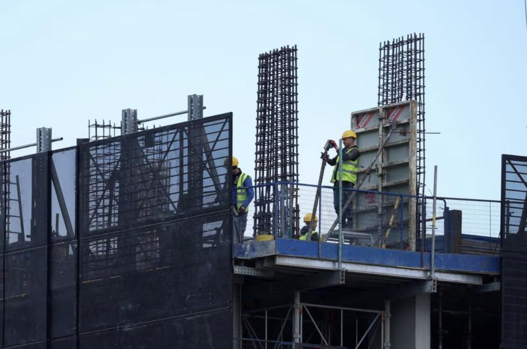 UK Basic Wage Growth Hits Record High Of 7 8 Uk basic wage growth hits record high of 7 8