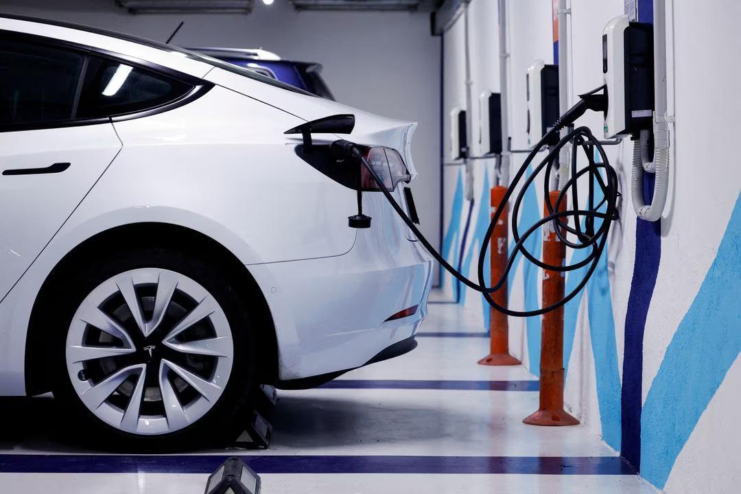 Foxconn's EV unit targeting India, Thailand to produce new car - Vimarsana News