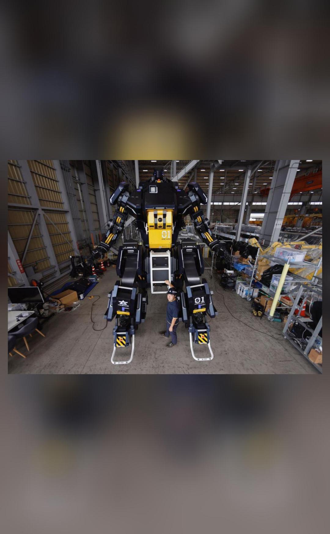 Japanese startup makes 15-foot-tall anime-style robot worth ₹25 cr