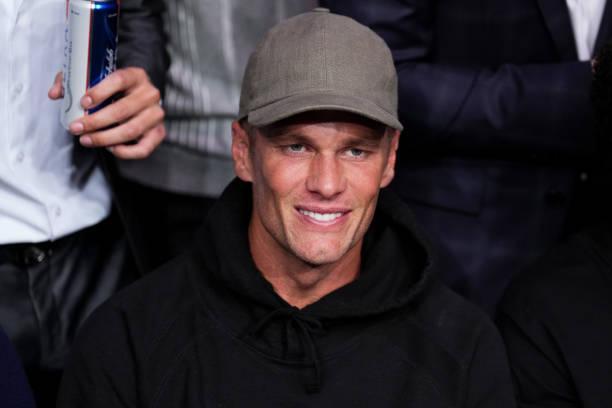 Tom Brady got ₹460 crore from FTX for a week's worth of work, claims author