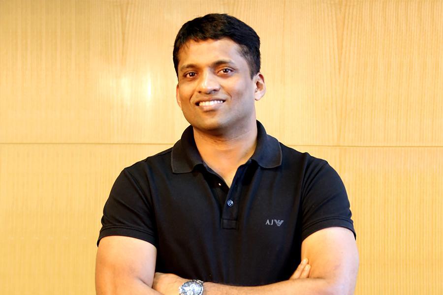 BYJU'S CEO Raveendran pledges homes to raise money for employees' salaries: Report | BYJU'S had delayed Nov salaries to employees | Inshorts – Inshorts