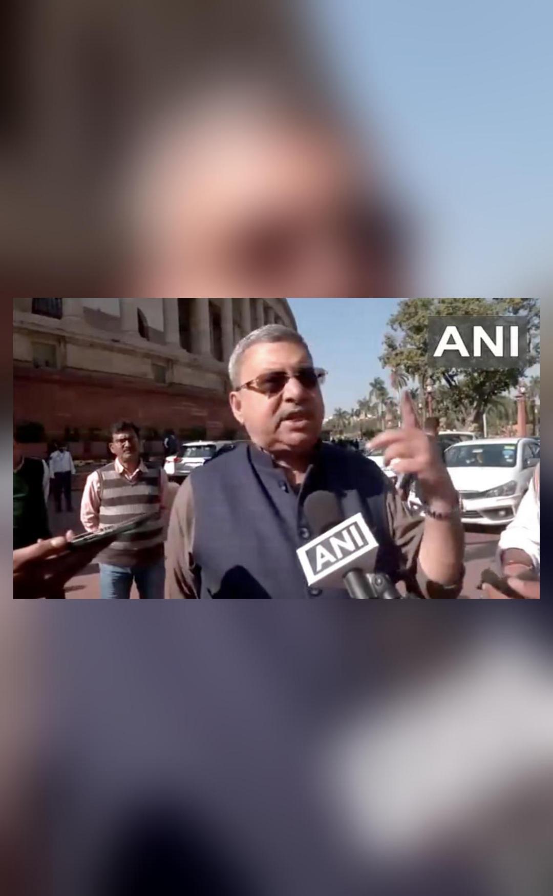 Parliament disrupted: Congress and BJP blamed.