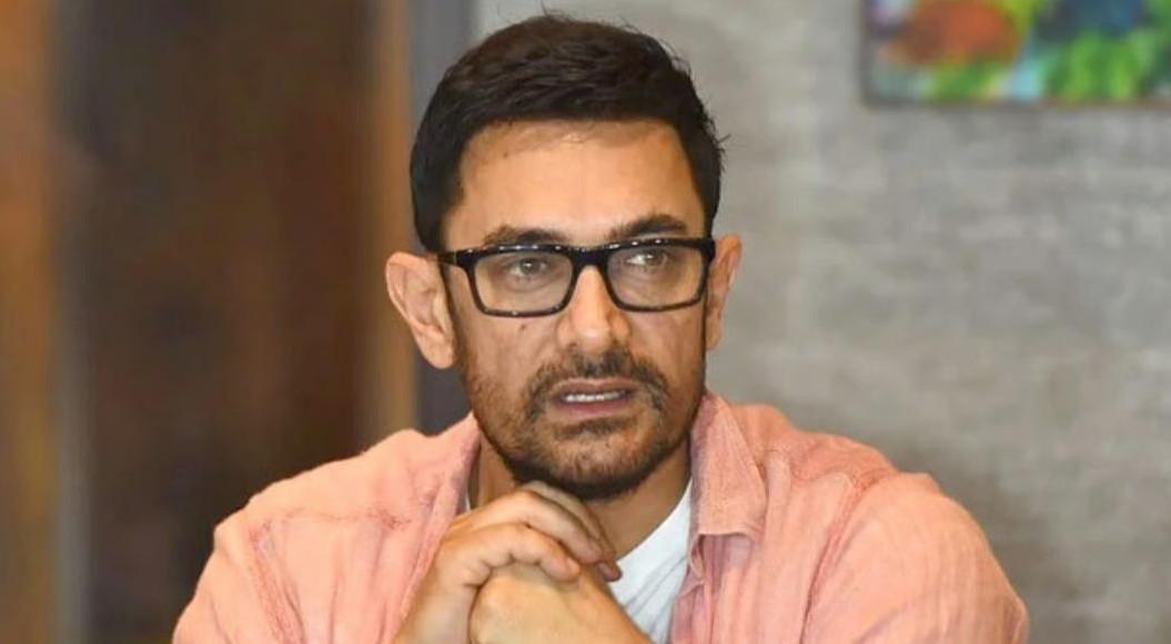 Aamir Khan confirms dating Gauri Spratt, living together now.