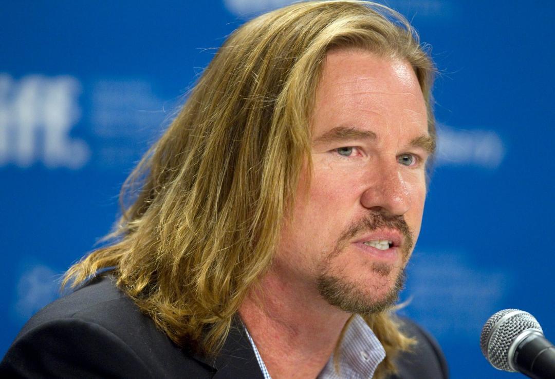 Val Kilmer, 'Batman Forever' Star, Dies at Age 65