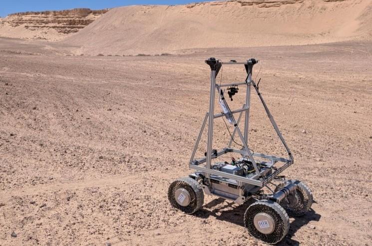 GMV Lunar Navigation System