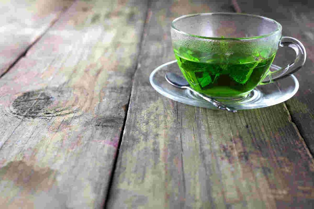 Can spearmint tea help regulate menstrual cycles in women?
