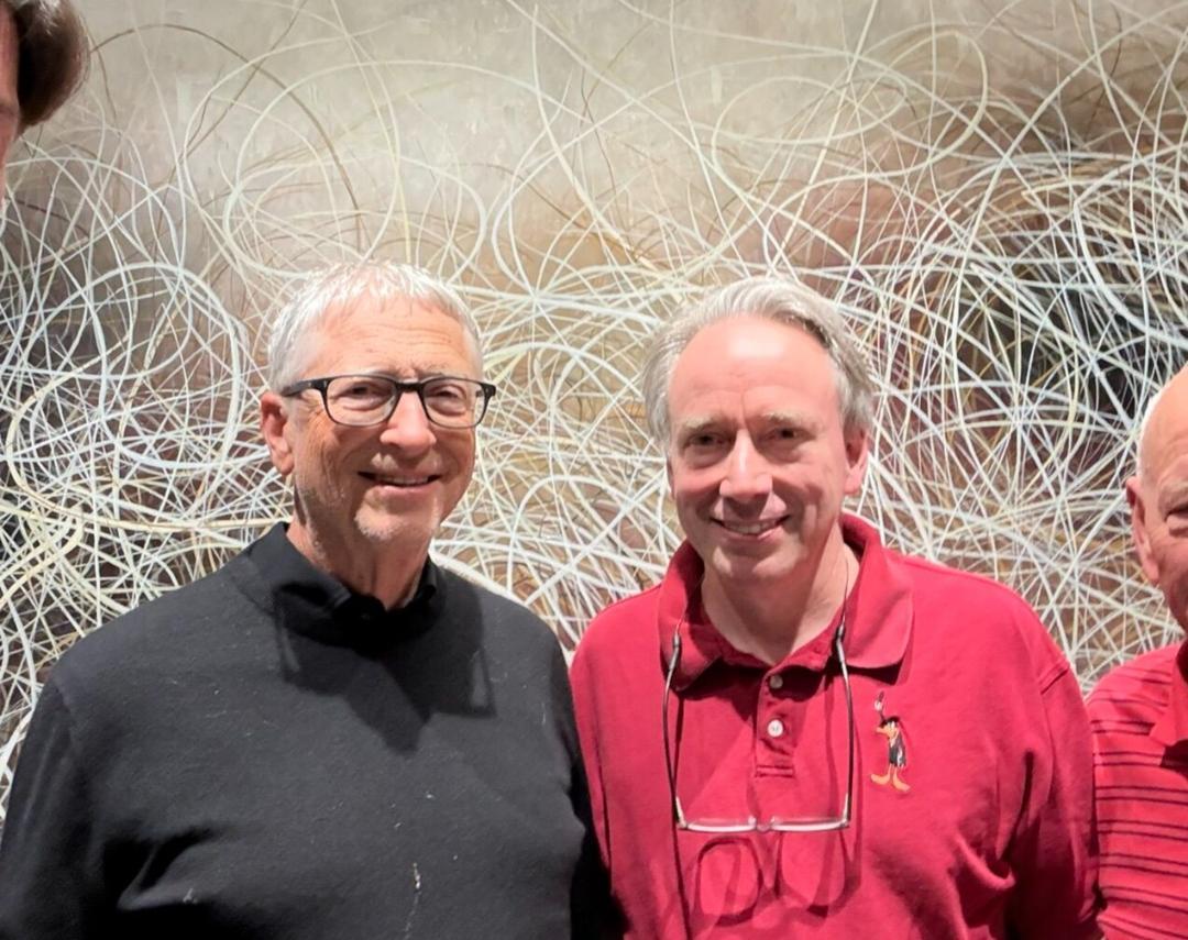 Bill Gates and Linus Torvalds