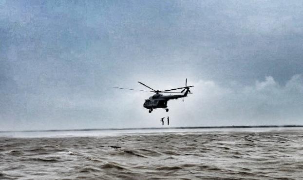 'Trishakti' exercise showcases military prowess at Farakka Barrage