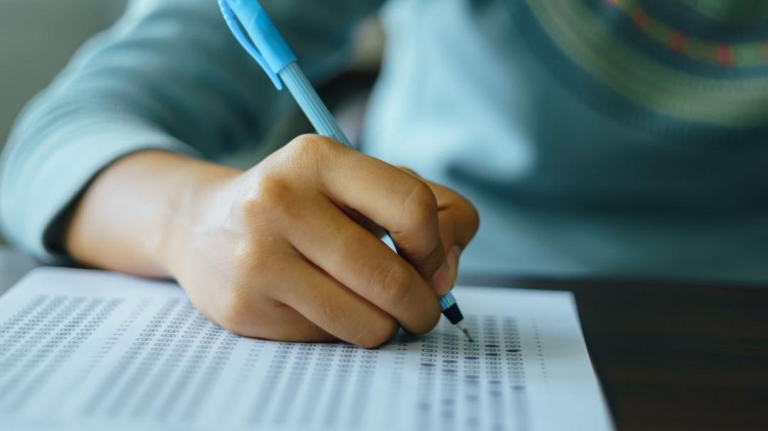 Bihar govt fixes ₹100 fee for state prelims exams, mains now free