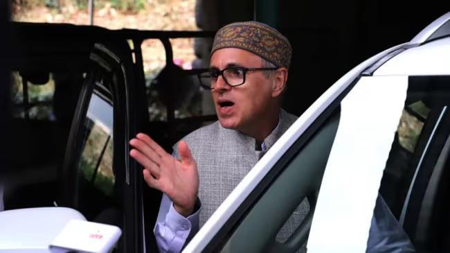 J&K CM to launch signature campaign for statehood; Oppn reacts