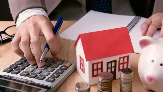 SBI hikes home loan rates: Report