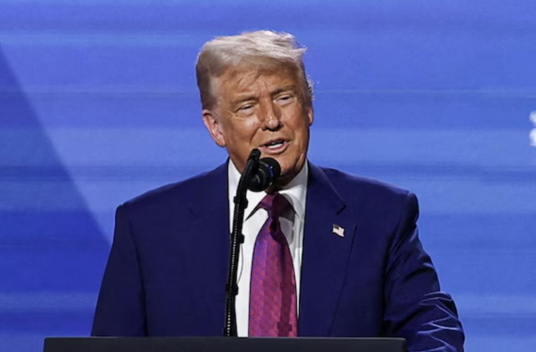 Ukraine should make a deal as Russia is big power & they're not: Trump
