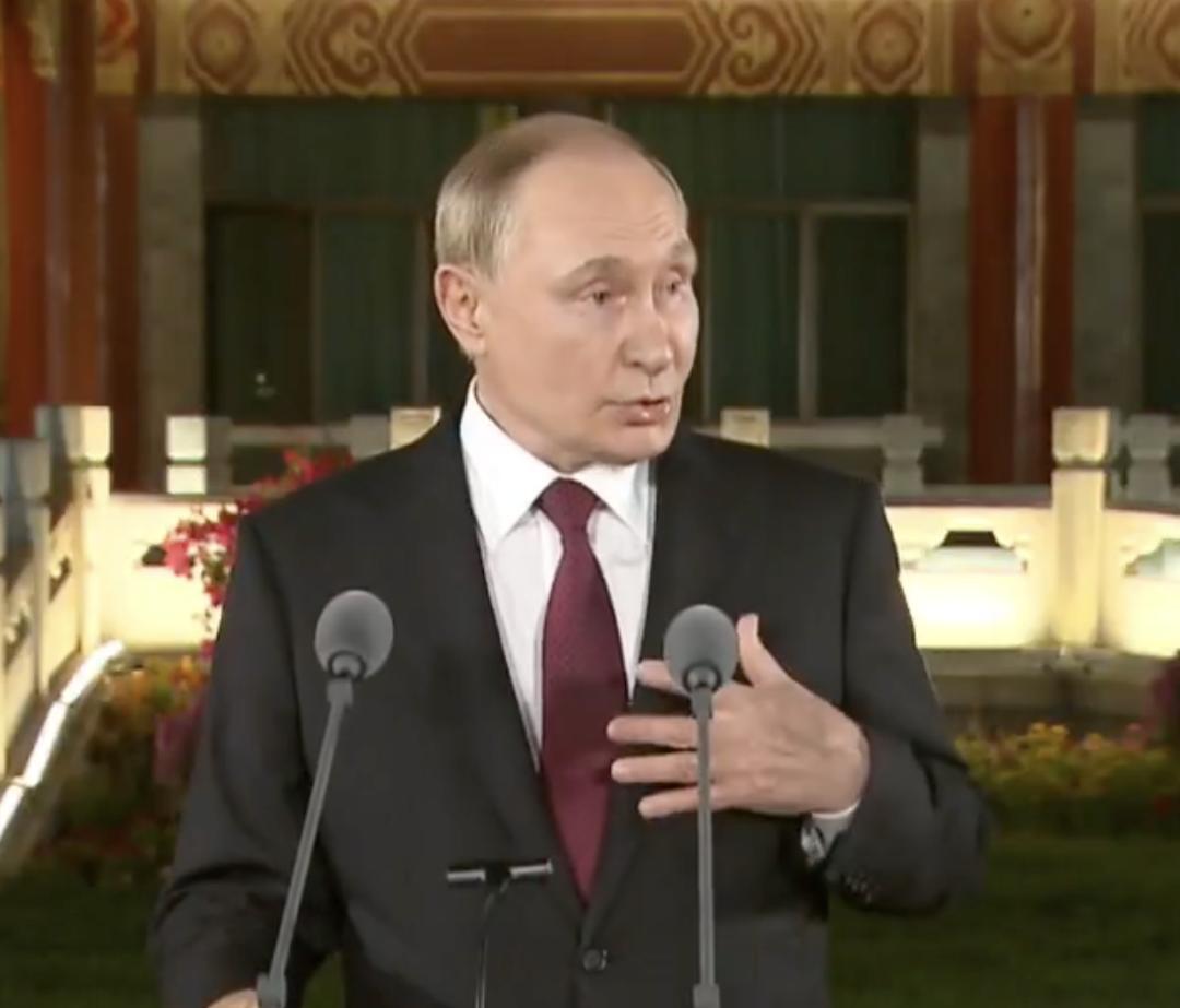 If Zelenskyy wants to meet, let him come to Moscow: Putin
