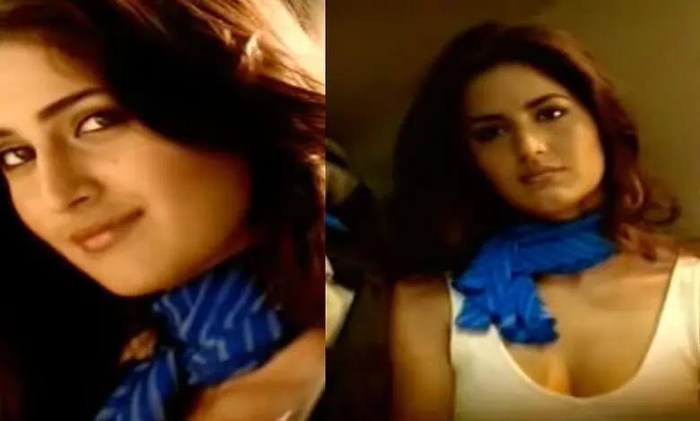 Katrina Kaif’s forgotten 'fevicol ad' from 2002 goes viral