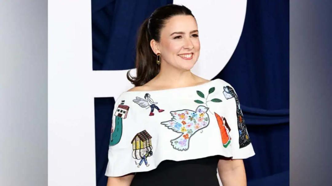 YouTuber Ms Rachel wears Gaza children’s art at Glamour awards