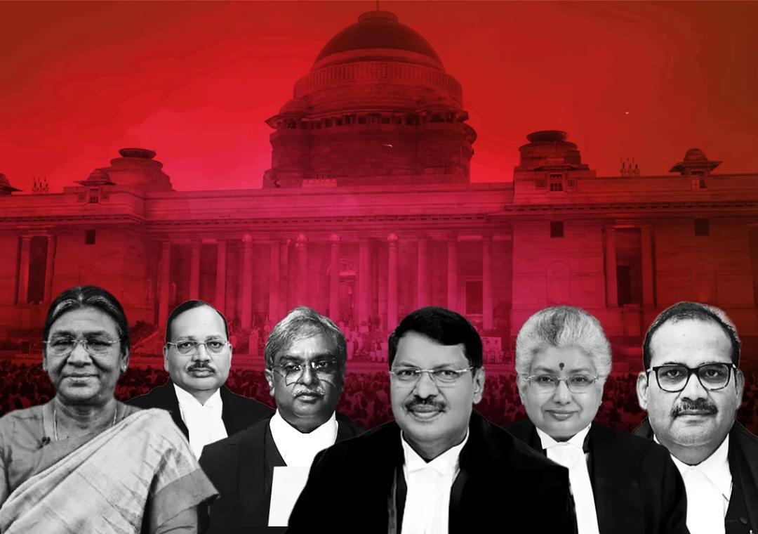 Who administers oaths to India’s top leaders and ministers?