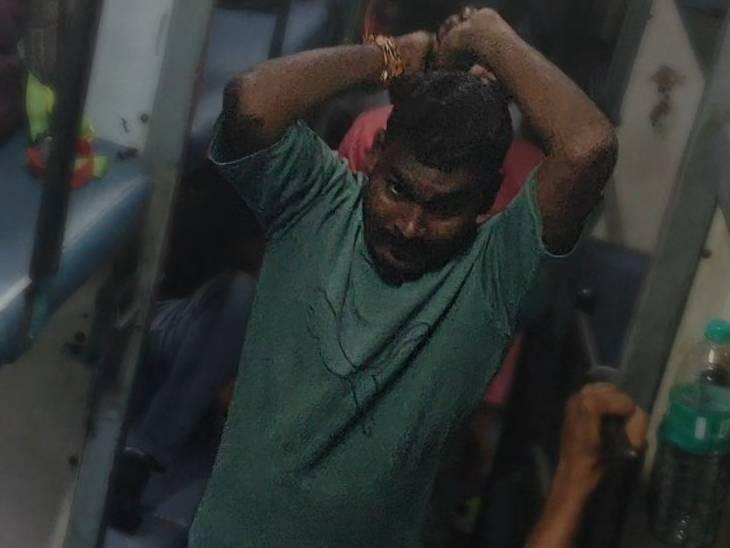 Passenger beaten on train for questioning overcharged food