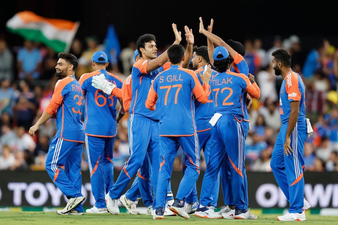 India beat Aus in their 1st-ever match in Gold Coast, record 10th unbeaten T20I series in a row